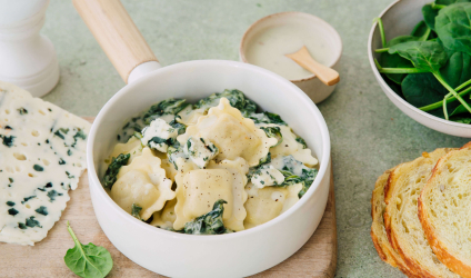 rvi-ravioli-emmental-basilic-sur-lit-depinards-copie-1